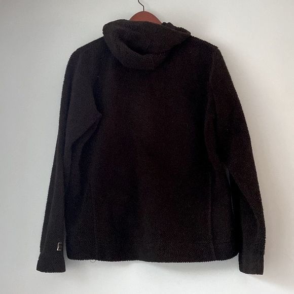 Avalanche Black Thermal Sweater Size Medium - Picture 4 of 4